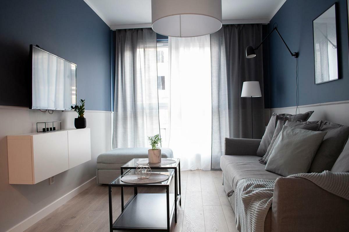 Navyblue Apartment Cracow Free Parking Tv Krakow Luaran gambar