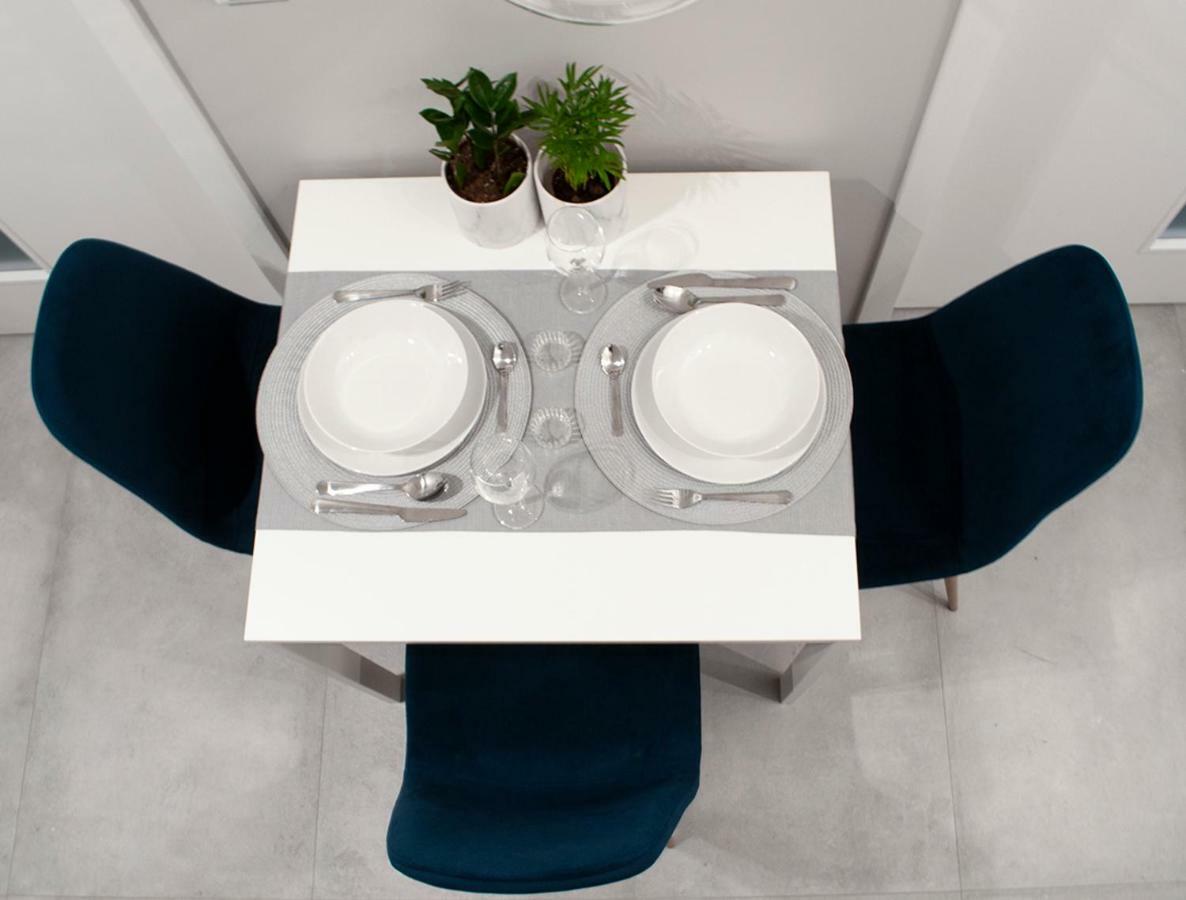 Navyblue Apartment Cracow Free Parking Tv Krakow Luaran gambar